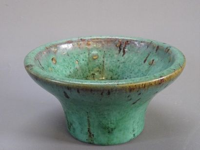 Emile DECOEUR (1876-1953)
Coupe en grès à...