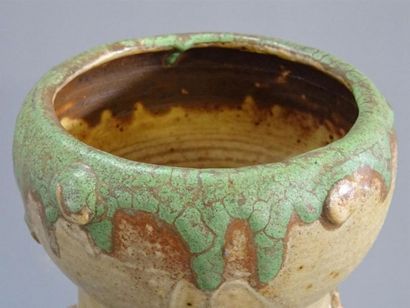 Georges HOENTSCHEL (1855-1915)
Vase en grès...