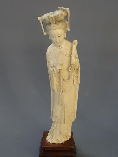 Chine Fin XIX°
Couple de dignitaires 
Paire...