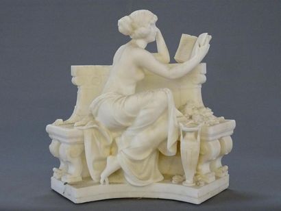 Ecole Française vers 1900
Femme à la lecture.
Sculpture...