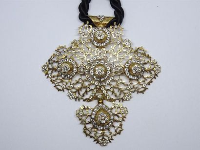 Collier dit Croix de Rouen en or, ornée de...