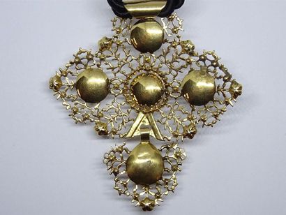 Collier dit Croix de Rouen en or, ornée de...