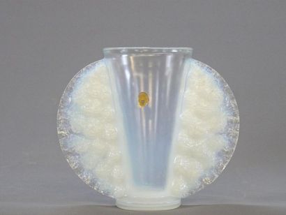 Pierre D'AVESN (1901-1991)
Vase en verre...