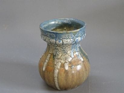 Eugène LION (1867-1945)
Vase en grès
H: 12...