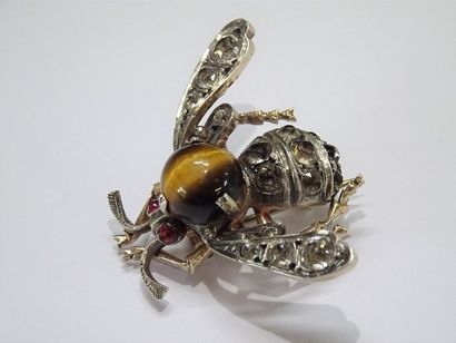 Broche en argent 925°/00 figurant une abeille,...