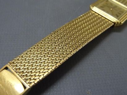 RICHARDS-ZEGER. 
Montre-bracelet de dame...