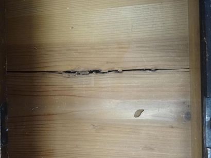 JAPON XIX°
Meuble en bois, poigné et serrure...