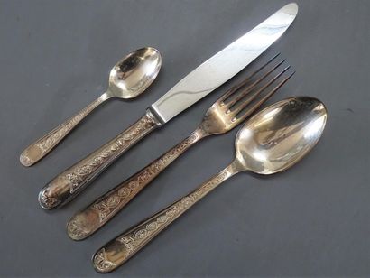 CHRISTOFLE Modèle Villeroy
 Ménagère de couverts...