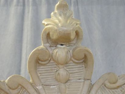 Grande psychée en bois sculpté laqué
Style...