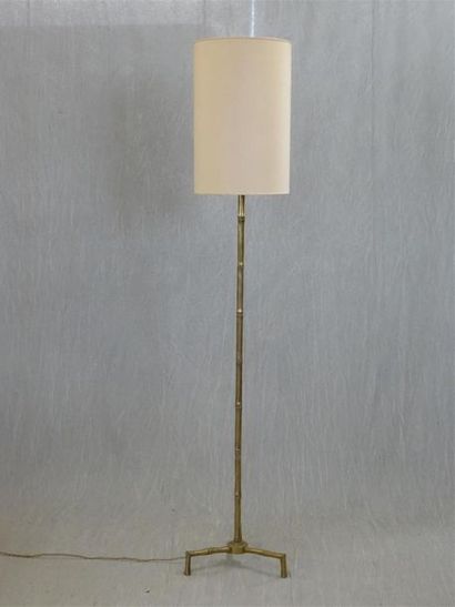 Lampadaire en bronze façon bambou dans le...