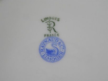 RAYNAUD à Limoges, modèle Vieux Venise
Service...
