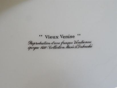 RAYNAUD à Limoges, modèle Vieux Venise
Service...