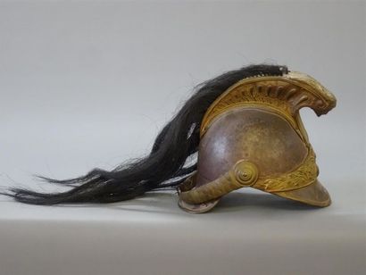 Casque à cimier et crin Second Empire
 24...
