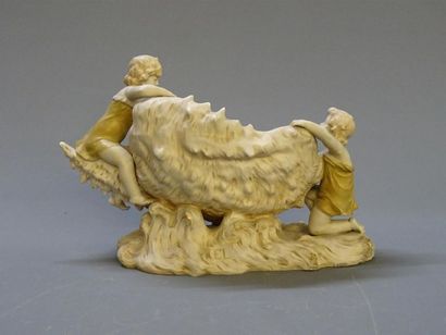 Ernst WAHLISS (1836-1900) - pour Royal Vienna:...