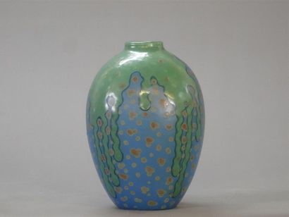 REVERNAY (1896 - 1930) Manufacture de Digoin
Vase...