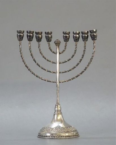 Menorah ,bougeoir à huit branches hébraique,...