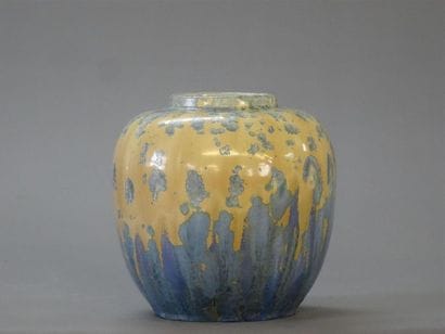 Adrien DALPAYRAT (1844 - 1910)
Vase en grès...