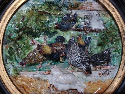 Bas-relief en faïence : Les Poules
Barbotine...