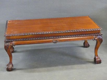 Table basse en bois teinté couleur acajou,...