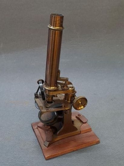 Bianchetti microscope in box. 
16 x 34 x...