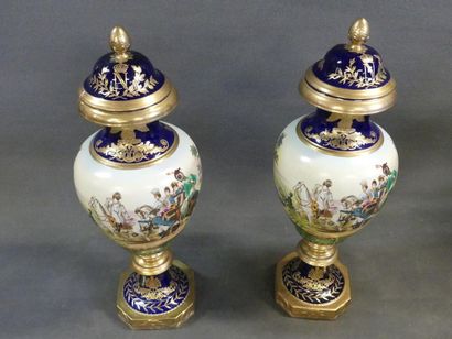 Pair of large covered porcelain spindle vases
Empire...