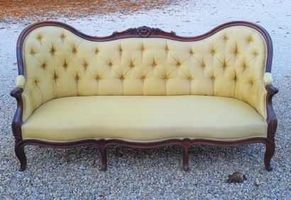 Three-seat mahogany sofa, yellow fabric.
Napoleon...