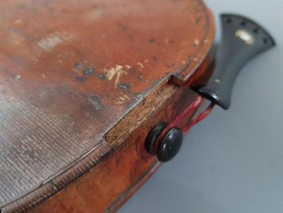 Violon XIX
Longueur: 61 cm
Longueur caisse...