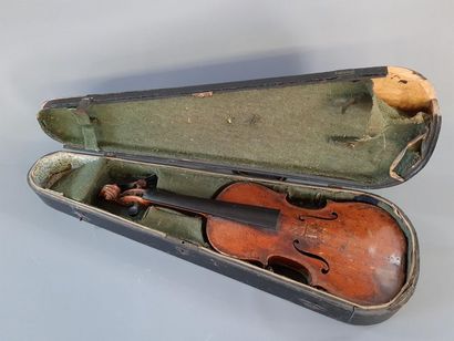 Violon XIX
Longueur: 61 cm
Longueur caisse...