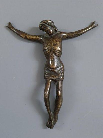 Christ en bronze XVIe siècle.
12 x 14 cm
Accidents...