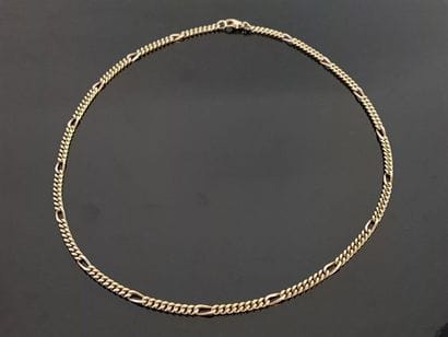 Gold chain 585°/00.
Weight 16.89 g