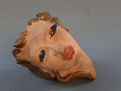 Luminaire d'angle en faïence émaillée à visage...