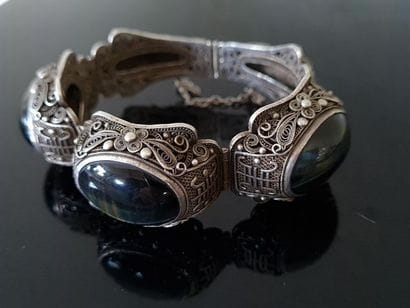Jointed bracelet in silver and filigree silver...