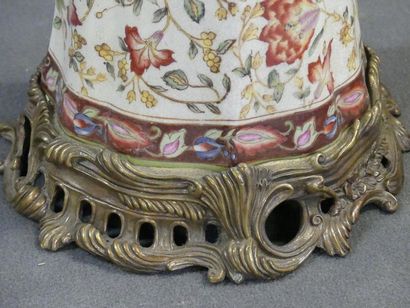 Large earthenware vase with flower decoration,...