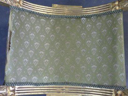Paire de tabourets curules en bois et stuc...