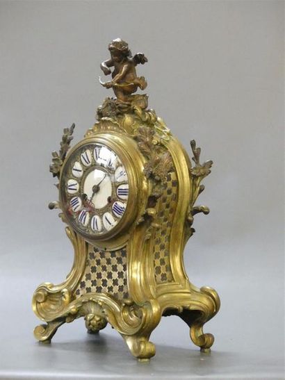 LEMAIRE in Paris: Violin cartel in gilt bronze...