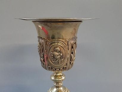 Calice et sa patène en vermeil. Décor en...