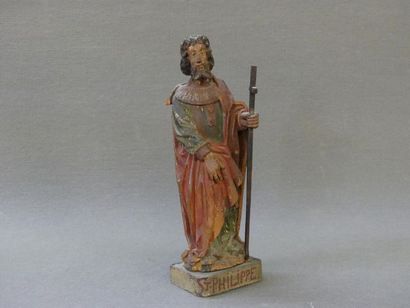Saint Philippe: Statuette en bois sculpté...