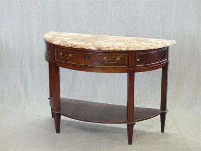 Mahogany veneered half-moon console.
Louis...