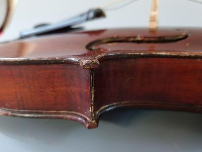 Violon fin XIX°, porte une étiquette Jérôme...