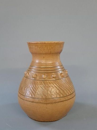 Paul JEANNENEY (1861-1920)
Vase en grès à...
