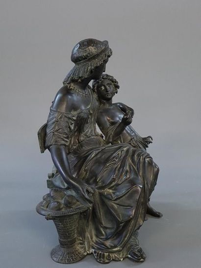Ecole française XIX°:
Femme et enfant à l'antique.
Groupe...