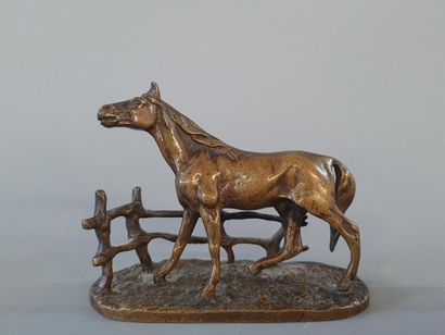 Pierre-Jules MENE (d'après)
Cheval à la barrière...