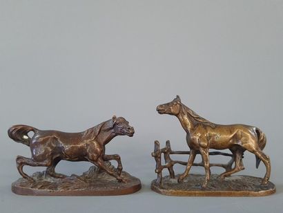 Pierre-Jules MENE (d'après)
Cheval à la barrière...
