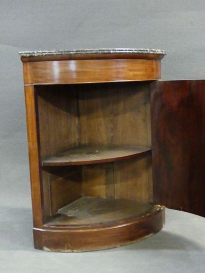 Corner in mahogany veneer, St Anne grey marble...