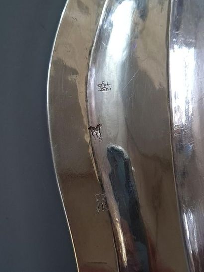 Bel ensemble de trois plats en argent 925°/00,...