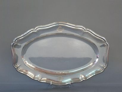 MARRET Frères: plat ovale en argent 925°/00,...