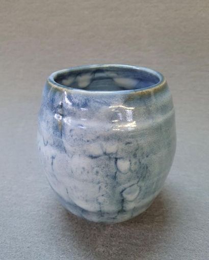 Alain GAUDEBERT (1937)
Stoneware vase signed....