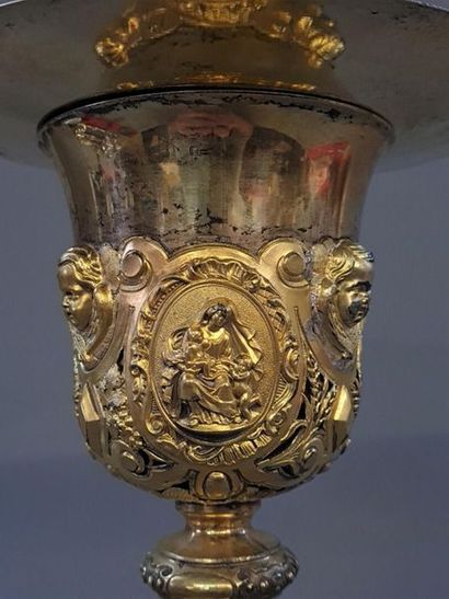 Grand calice en vermeil et sa patène, Riche...