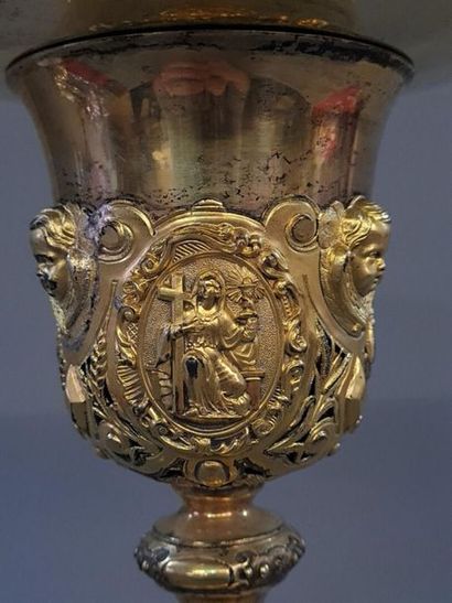 Grand calice en vermeil et sa patène, Riche...