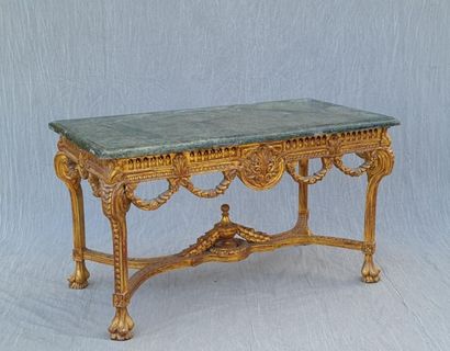 Table à gibier en bois sculpté et peinture...